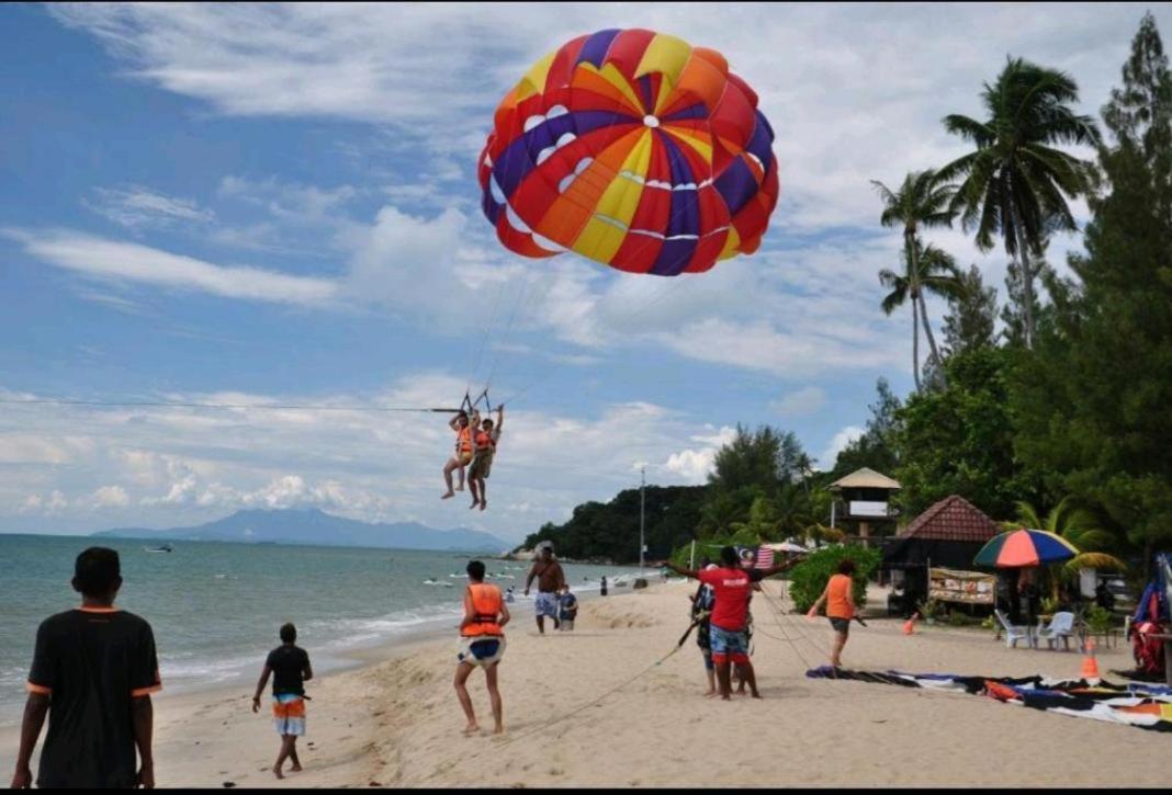Batu Ferringhi Luxury Seaview Suite - 3Br Экстерьер фото